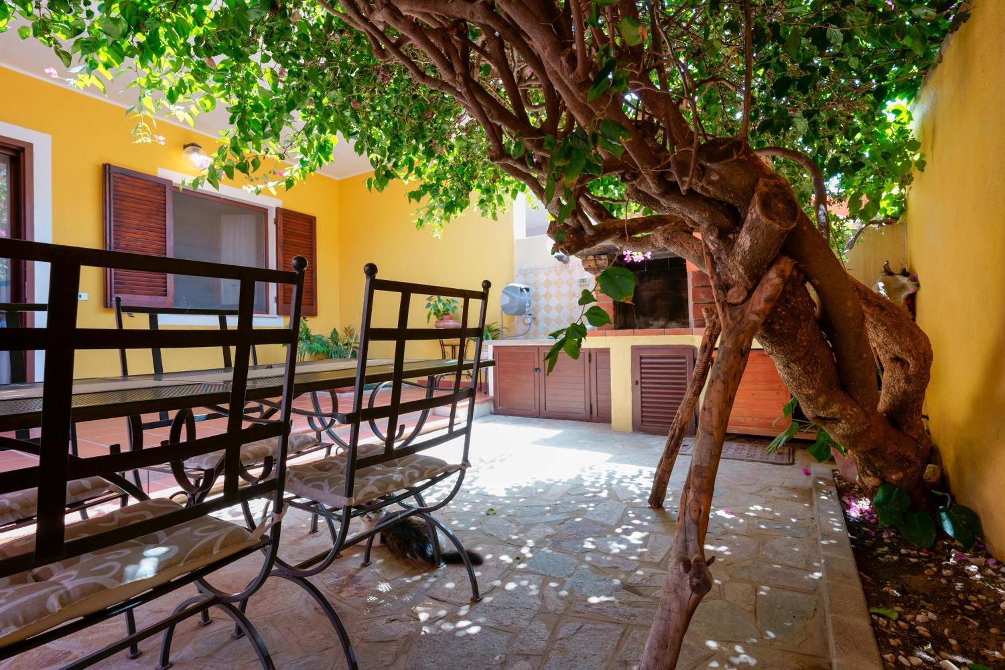 Il Piccolo Giardino Rooms & Breakfast Villasimius Exterior photo