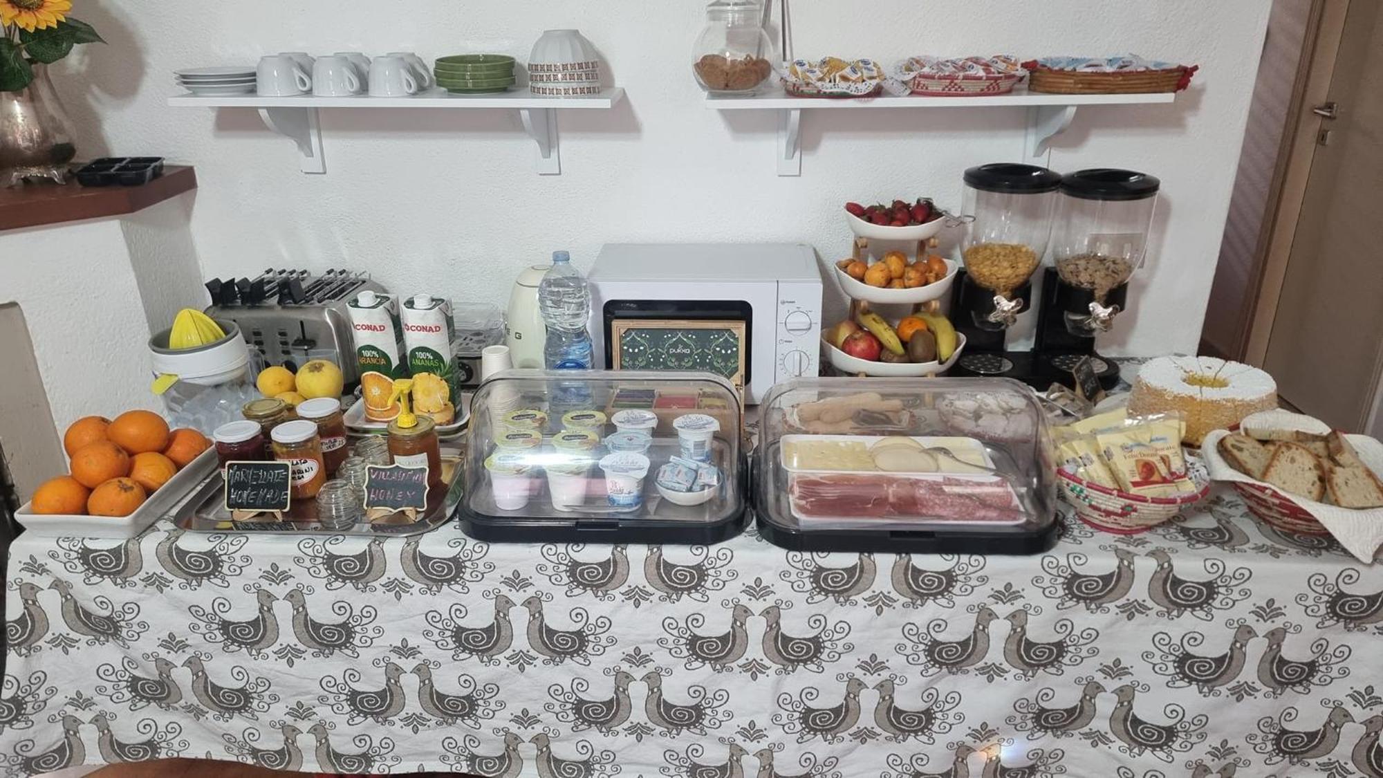 Il Piccolo Giardino Rooms & Breakfast Villasimius Exterior photo